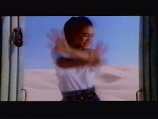 Tracie Shelton – In This House
